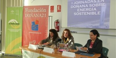 La presidenta de la Fundación Doñana 21 apoya a Bonafru S.C.A.  en el proceso de certificación de la Etiqueta