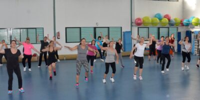 Talleres de zumba gratuitos en el polideportivo