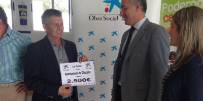 La obra social La Caixa financia con 2.500 euros clases de refuerzo de alumnos desfavorecidos de Chucena