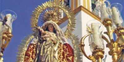 Los villarraseros arropan a su Patrona, la Virgen de los Remedios