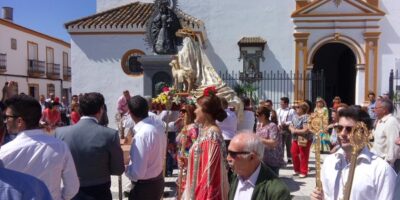 Mosto y vino de Chucena para honrar a San Isidro y a la Divina Pastora