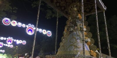 La Virgen del Rocío ha clausurado la feria de Pilas