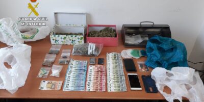 La Guardia Civil ha desarticulado un punto de venta de drogas en Escacena