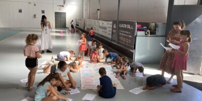 Sesenta niños disfrutan de un verano lúdico en Chucena