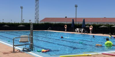 Arrancan los cursos de natación 2023 en Chucena