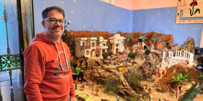 El Belén de Playmobil del chucenero Bartolomé Muñoz abre sus puertas al público