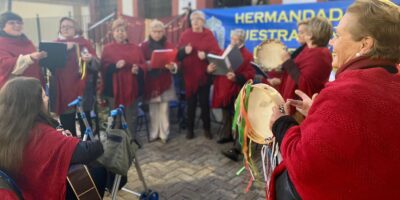 Éxito de participación en la Zambomba Navideña organizada por la Hermandad del Rocío de Chucena