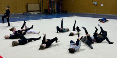 Vuelta de las vacaciones con las pilas cargadas: Paterna retoma las clases de gimnasia rítmica