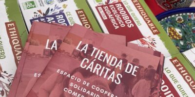 Chucena da sentido al “comercio justo” gracias a Cáritas