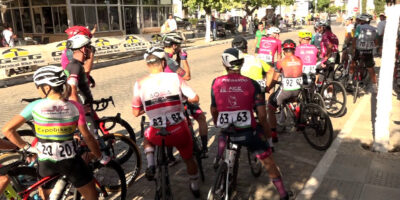 Los amantes del ciclismo disfrutan en La Palma del XLI Circuito Fiesta de la Vendimia