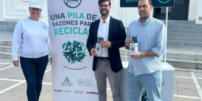 Rociana abraza la sostenibilidad con la campaña “Una Pila de Razones para Reciclar”