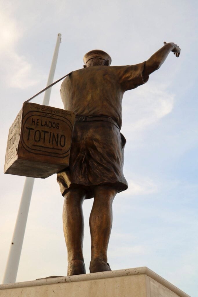 Matalascañas rinde homenaje al entrañable de Rafael Pichardo “El Totino”. Fuente: Ayto. Almonte