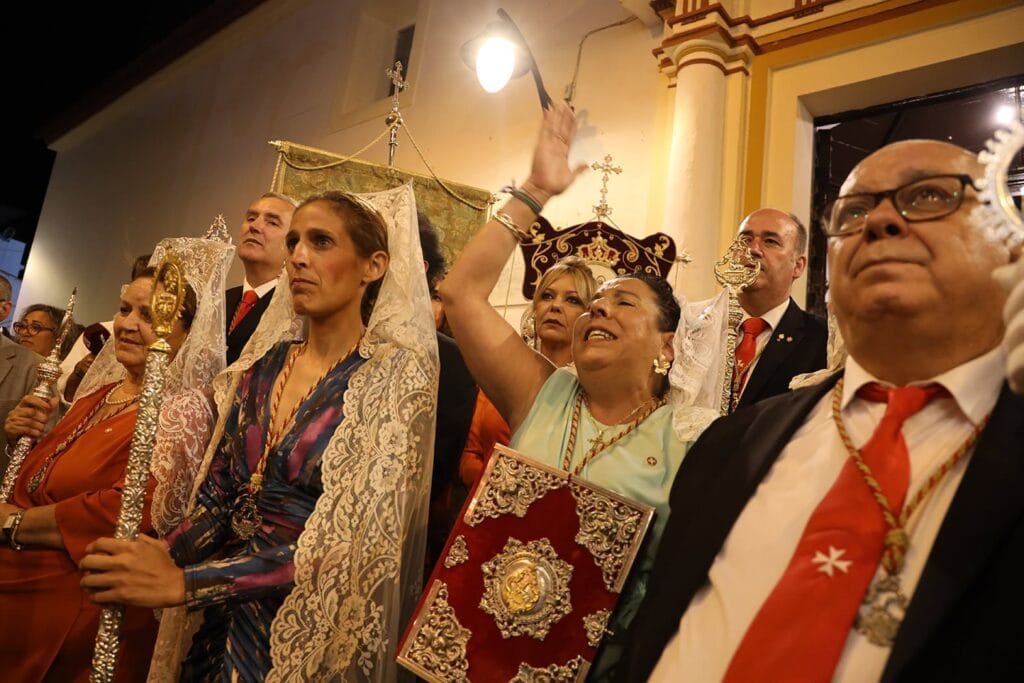La procesión de San Juan Bautista pone el broche de oro a las fiestas de San Juan del Puerto 