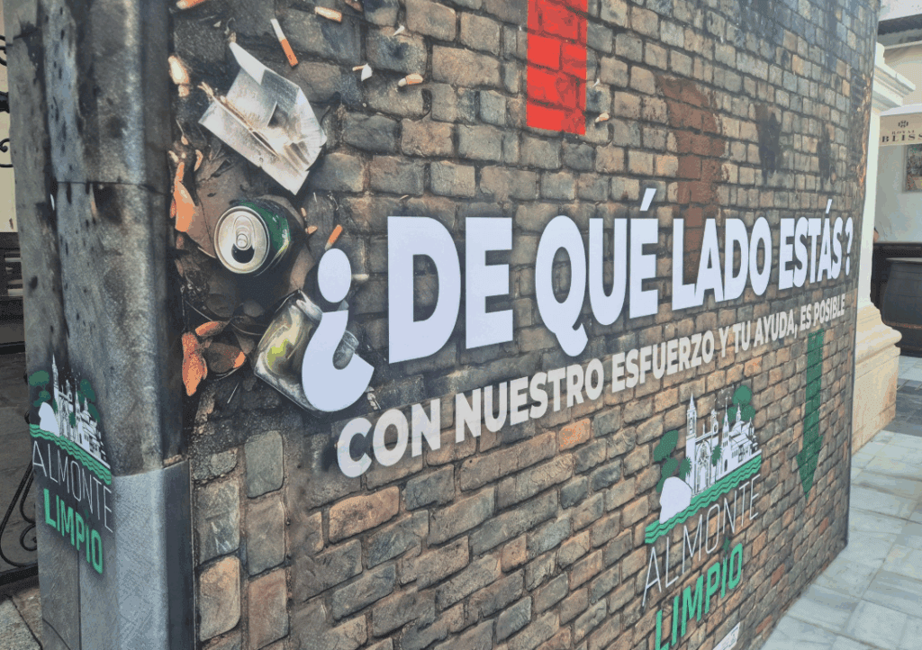 Pasacalles Comando Limpieza en Almonte