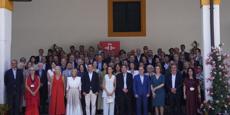 Moreno destaca la contribución de Andalucía a la expansión cultural y lingüística en plena era digital
