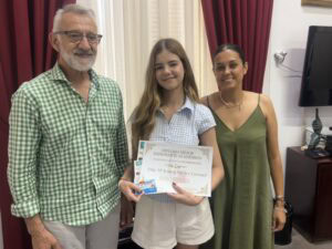 Bonares reconoce la excelencia de los mejores expedientes académicos